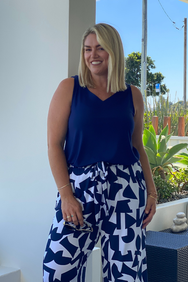 Luna Bamboo Sleeveless Top - Navy