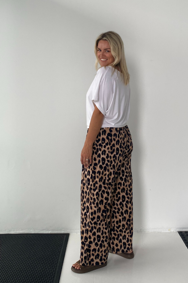 Chloe Short Sleeve Top - White - Final Sale