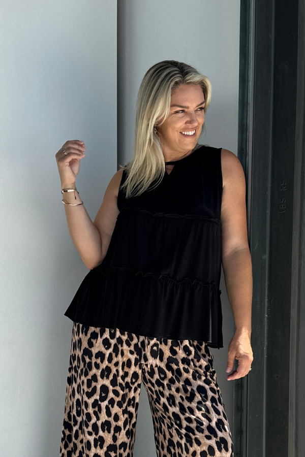 Zoe Bamboo Tiered Top - Black