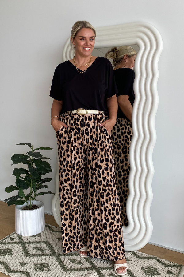 Olivia Bamboo Top - Black