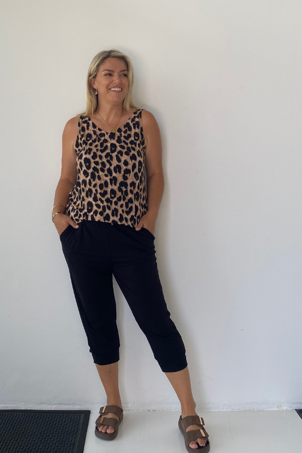 Cora 7/8 Bamboo Length Jogger Pant - Black