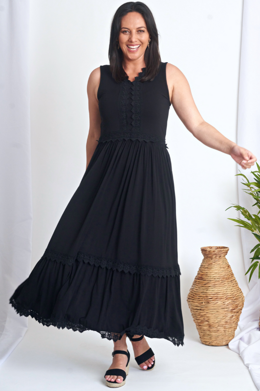 Evangeline Maxi Lace Dress - Black